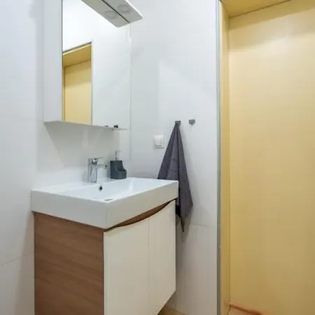 Apartment Calm And Relaxing 2bdrm Apаrtment In City Centre *