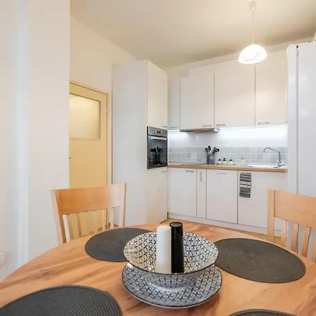 Apartment Calm And Relaxing 2bdrm Apаrtment In City Centre