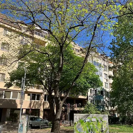 Calm And Relaxing 2bdrm Apаrtment In City Centre Apartment